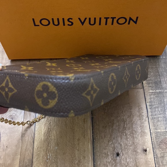 Louis Vuitton Félicie Pochette Monogram - Picture 5 of 9